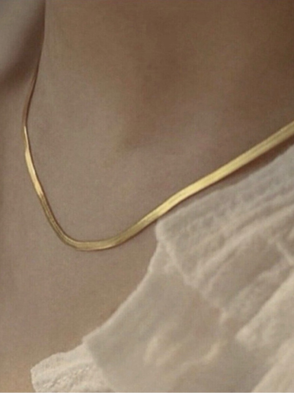 Classic Gold Herringbone Necklace - Sleek Women's Chain